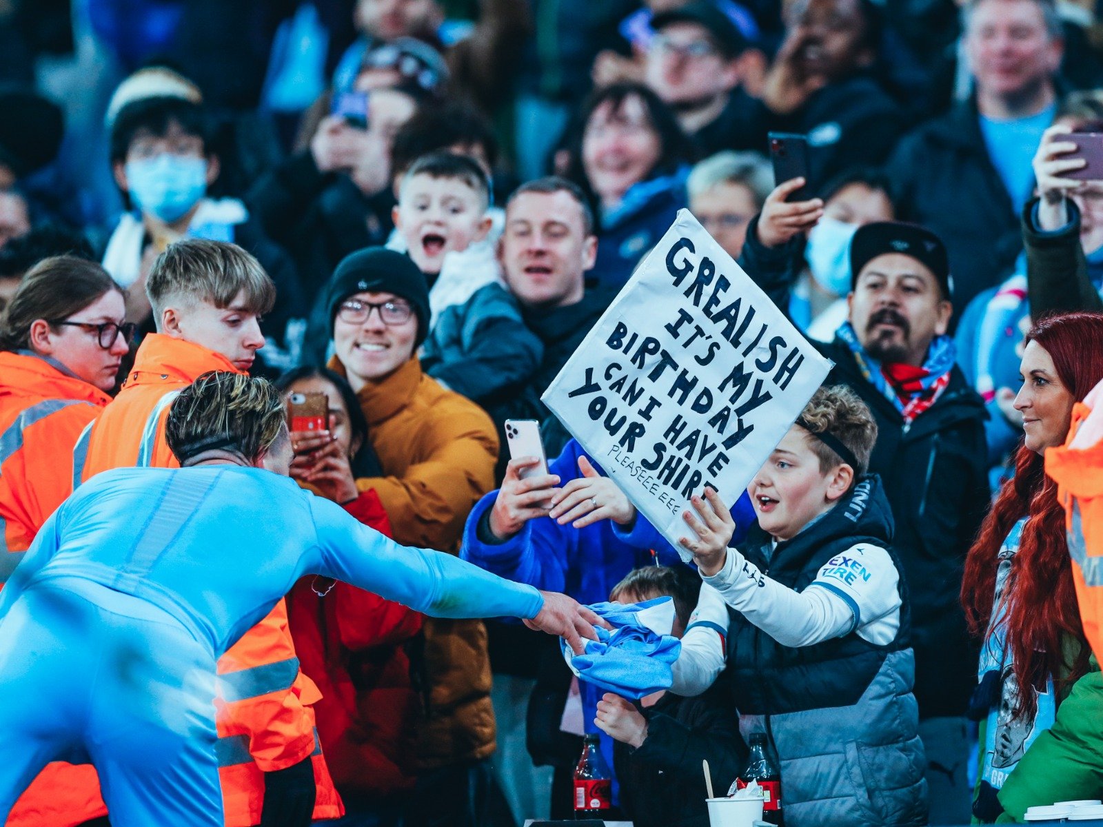 虽然受到伤 虽然受到伤