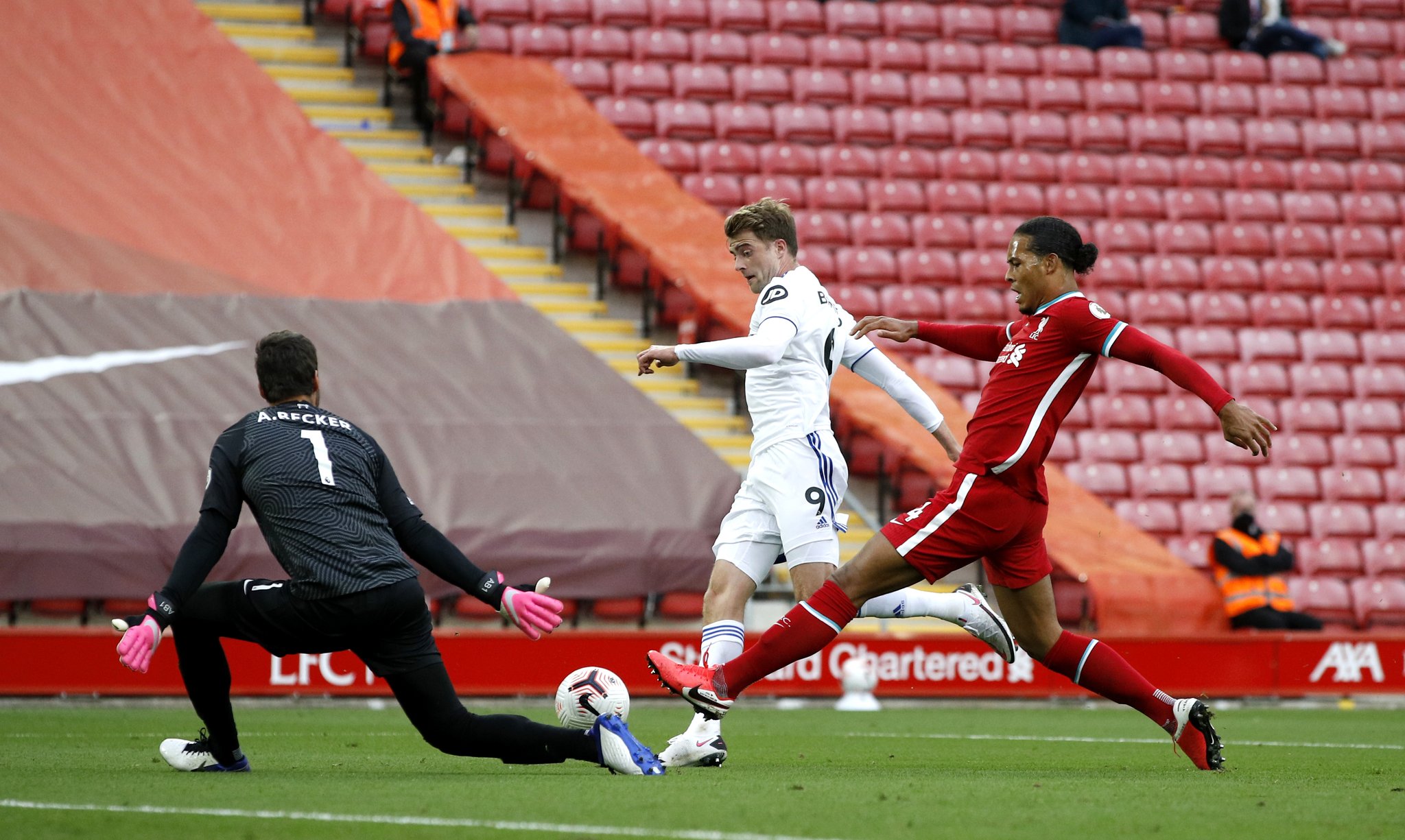 一家知名外 一家知名外